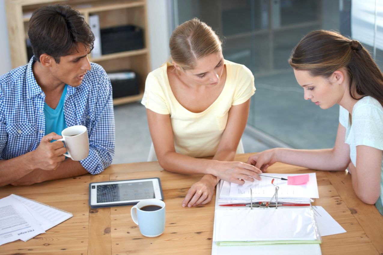 Kindergeld während Ausbildung: Anspruch, Einkommensgrenze, Nachweis